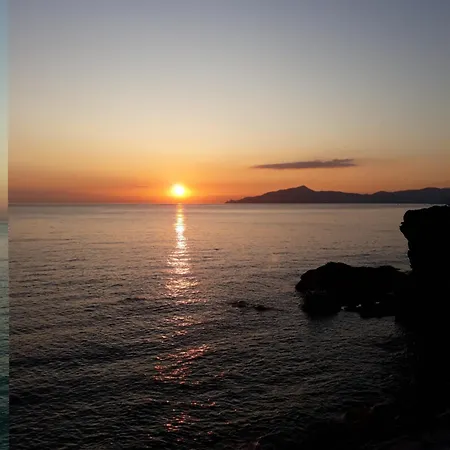 Cinque Terre & Portofino In * Sestri Levante